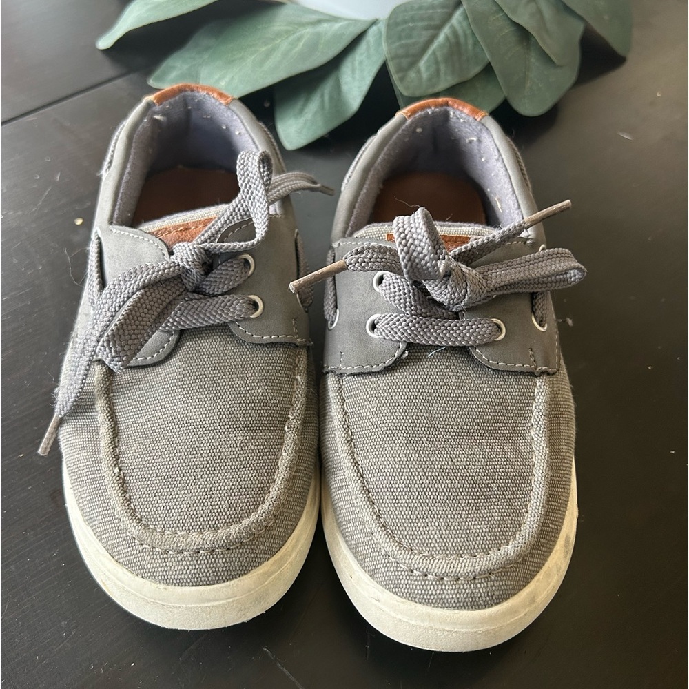 Boys gray Sonoma dress shoes. Size 13